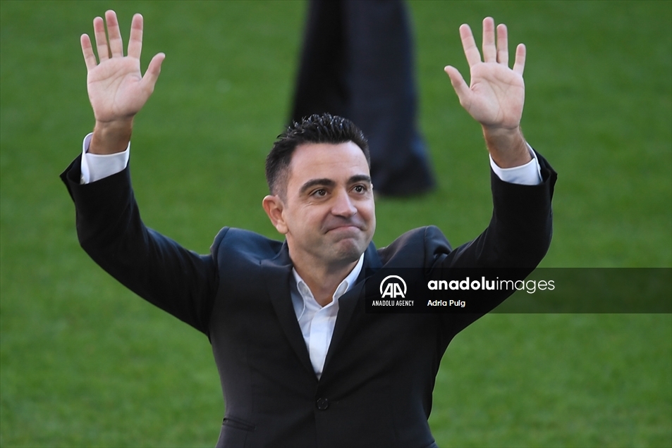 El FC Barcelona presenta a su exjugador Xavi Hernández como nuevo director técnico