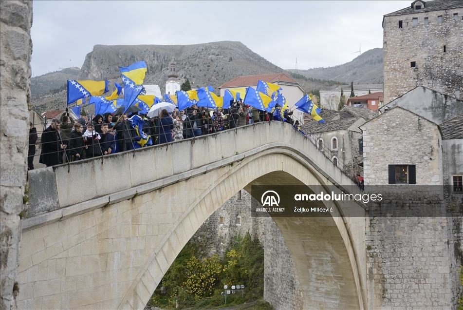 Obilježena godišnjica rušenja Starog mosta u Mostaru 