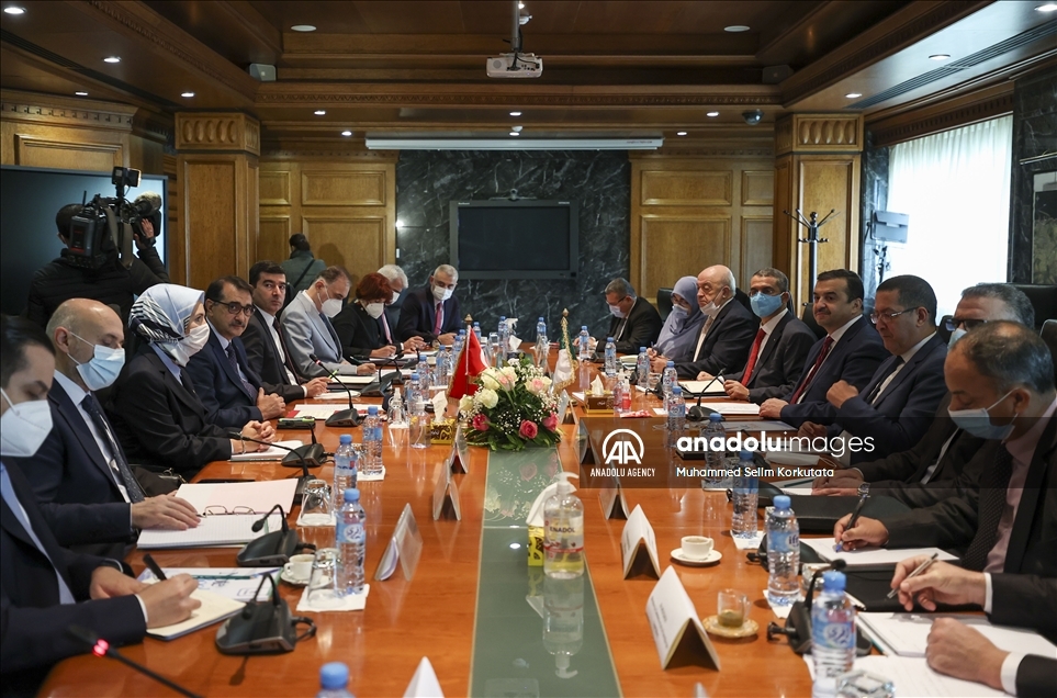 تركيا: محادثات تمديد اتفاقية الغاز مع الجزائر تسير بإيجابية