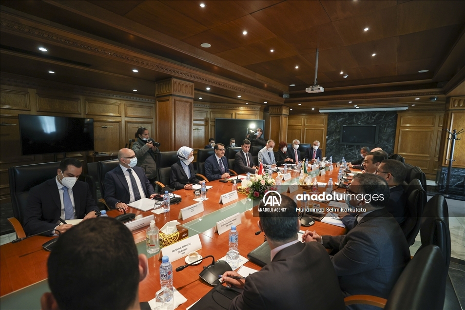 تركيا: محادثات تمديد اتفاقية الغاز مع الجزائر تسير بإيجابية