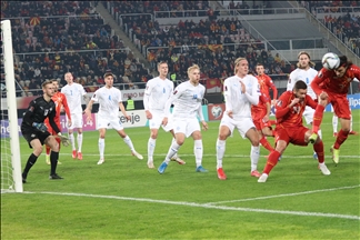 Kualifikimet për "Katar 2022": Maqedonia e Veriut fiton ndaj Islandës, kualifikohet në play-off