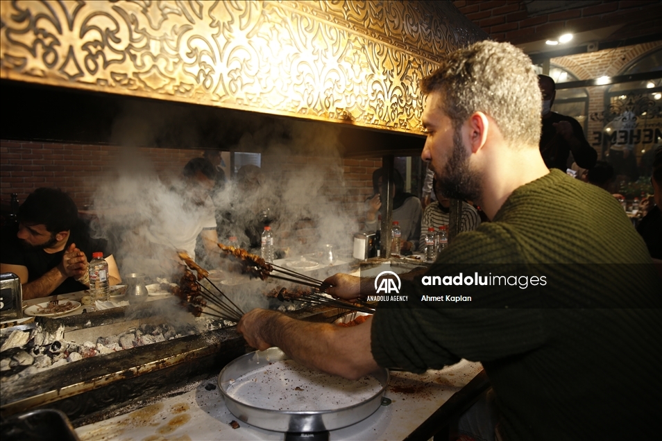 Di turîzma gastronomiyê da navnîşanên cîgerê: Edirne, Şanliurfa, Edene, Diyarbekir