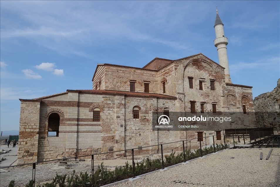 Fatih'in yadigarı cami 56 yıl sonra cemaatine kavuşacak