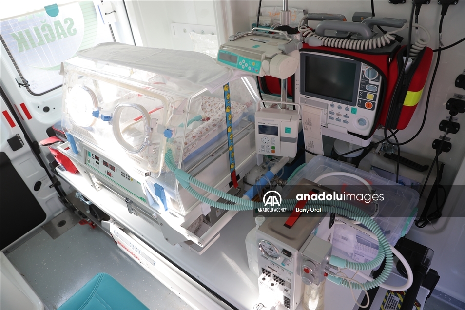 تركيا.. سيارات إسعاف لحديثي الولادة تساهم بتقليل معدل الوفيات
