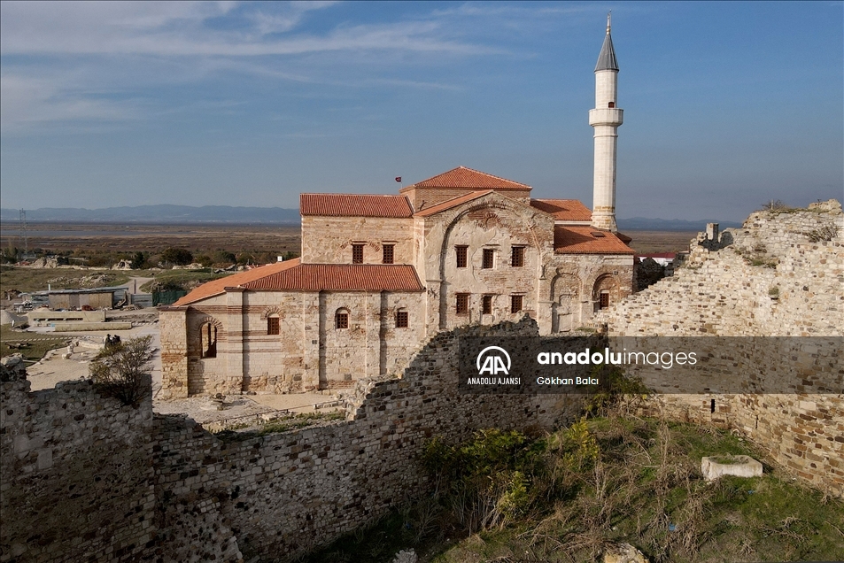 Fatih'in yadigarı cami 56 yıl sonra cemaatine kavuşacak