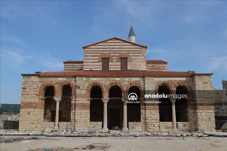 Fatih'in yadigarı cami 56 yıl sonra cemaatine kavuşacak