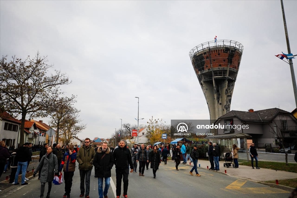 Hrvatska: Hiljade ljudi u Koloni sjećanja na žrtvu Vukovara