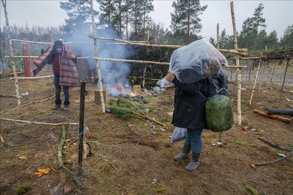 Anadolu Ajansı, göçmen krizinin yaşandığı Belarus-Polonya sınırında
