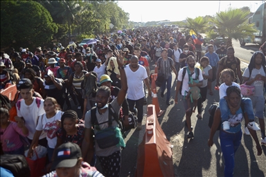 Një karvan i ri emigrantësh nga Meksika niset drejt SHBA-së
