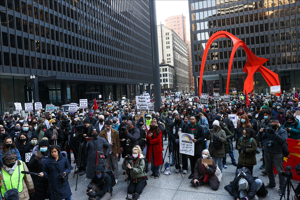 ABD'de Rittenhouse'un beraat etmesi bazı kentlerde protesto edildi
