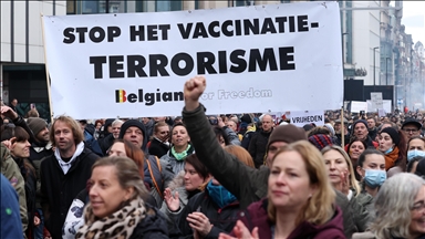 Bruksel, mijëra persona protestuan kundër shtrëngimit të masave ndaj COVID-19