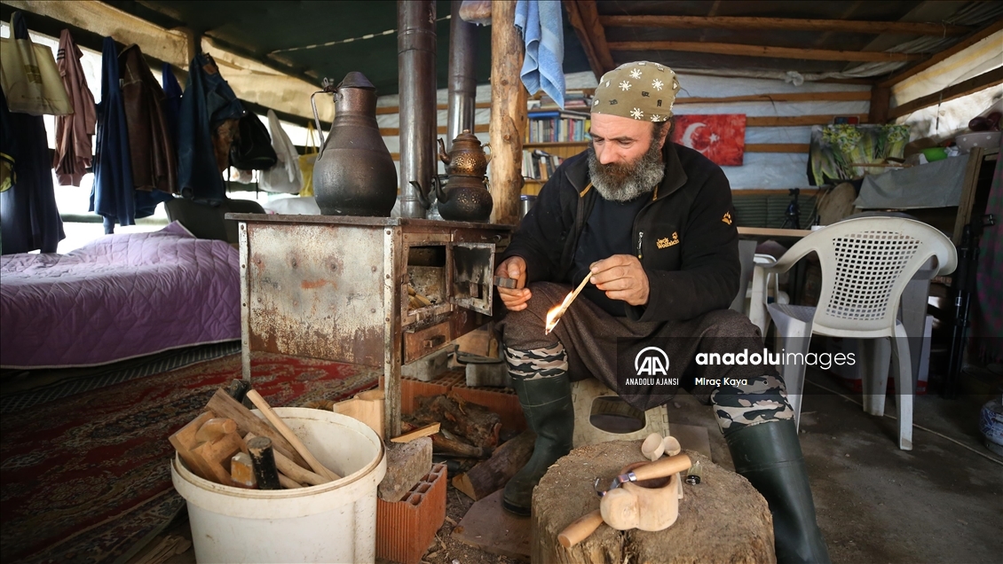 İstanbul'da iş stresinden bunalan mühendis Kazdağları'nda "tam bağımsız dağ adamı" oldu