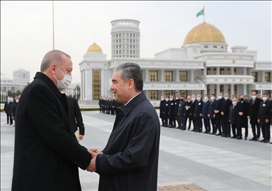 استقبال رسمی بردیمحمدف از اردوغان در عشقآباد