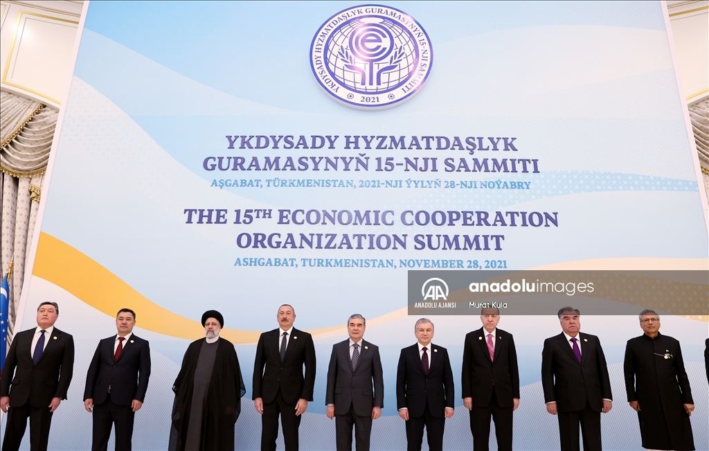 Cumhurbaşkanı Erdoğan, EİT 15. Zirvesi'ne katıldı