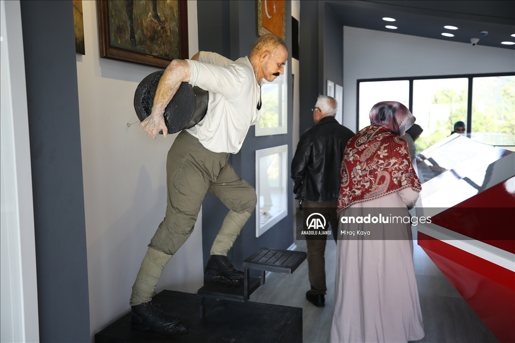 Seyit Onbaşı'nın köyündeki müze yeni yüzüyle ziyaretçilerini ağırlıyor