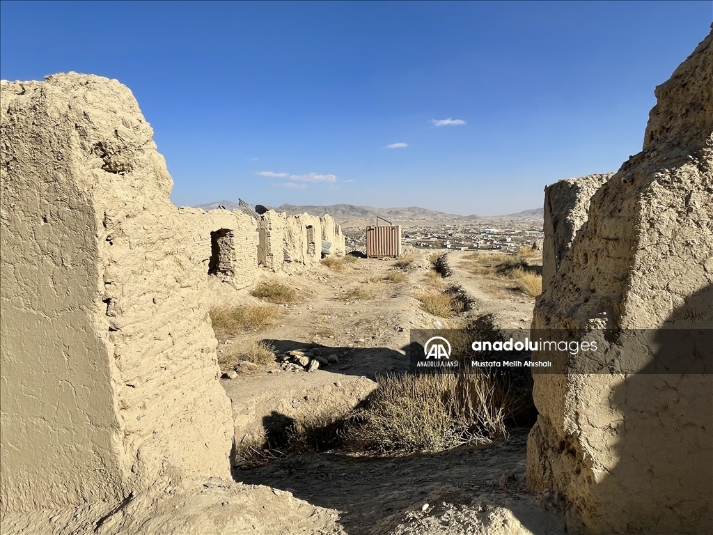 Afganistan'ın tarihi Gazne kenti, 42 yıl süren savaşların izlerini taşıyor