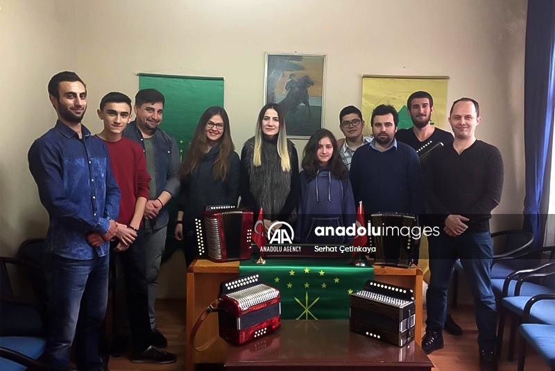 Черкесы в Анатолии бережно хранят свои тысячелетние традиции