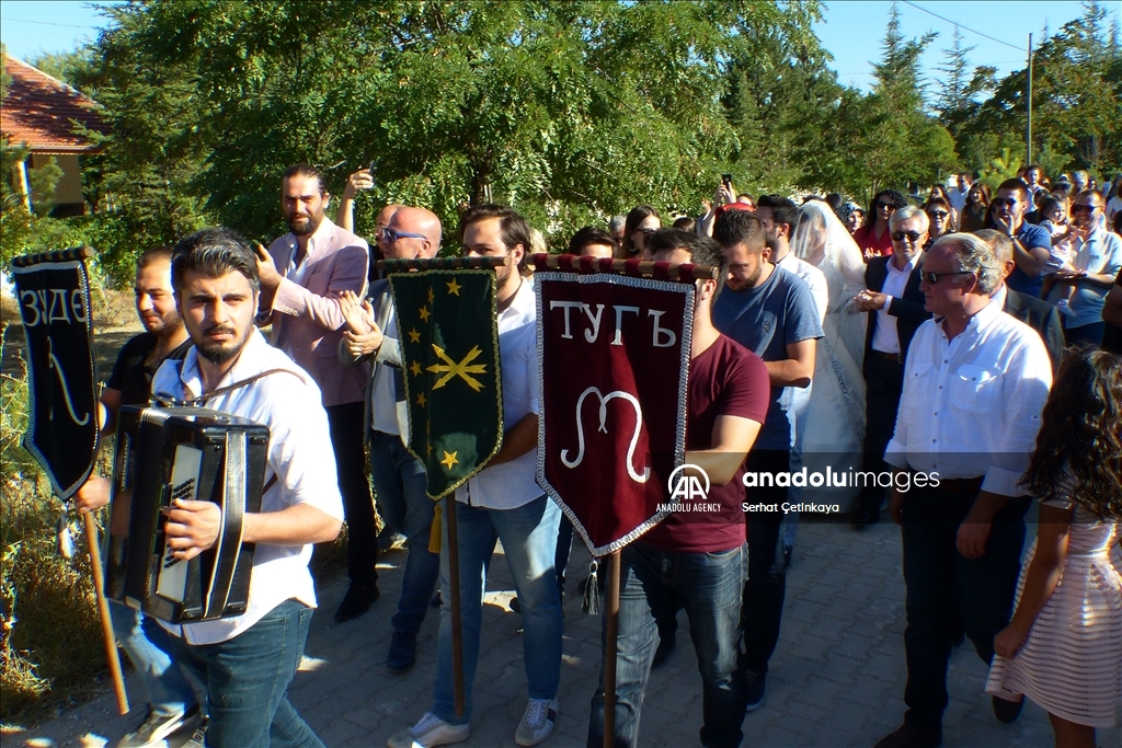 Черкесы в Анатолии бережно хранят свои тысячелетние традиции