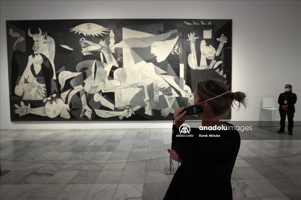 İspanya'nın modern sanat ve çağdaş sanatlar müzesi: Reina Sofia