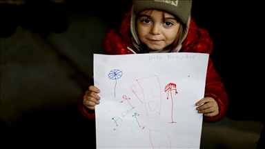 کۆچبەران لە شوێنی سەر داخراو لە سەر سنووری بێلاڕووس لەگەڵ پۆڵەندا بەردەوامن لە چاوەڕوانی
