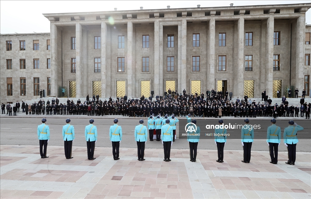 Eski Turizm ve devlet bakanlarından Akşit için Meclis'te cenaze töreni düzenlendi