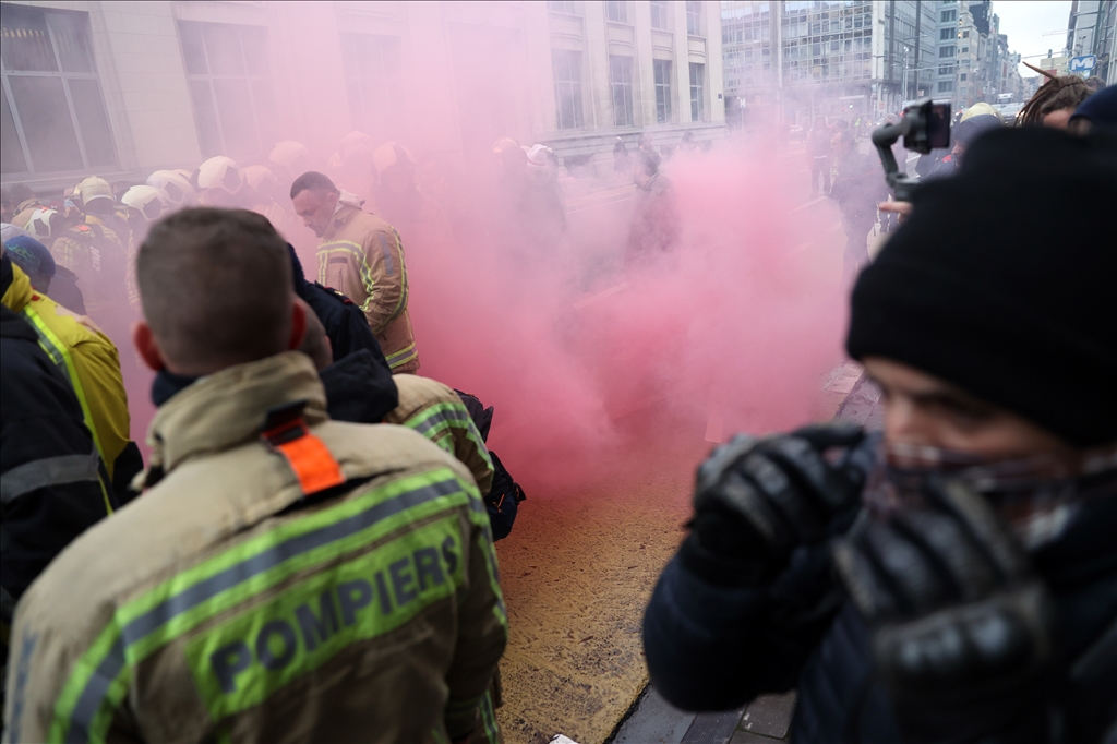Belgjikë, zjarrfikësit protestojnë për kushte më të mira