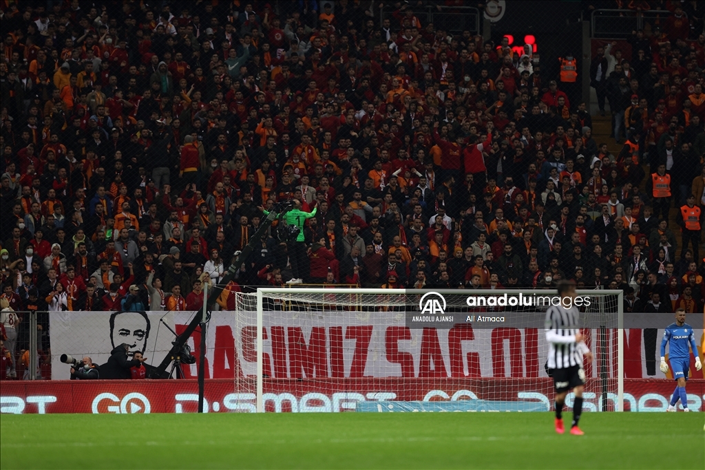 Galatasaray - Altay