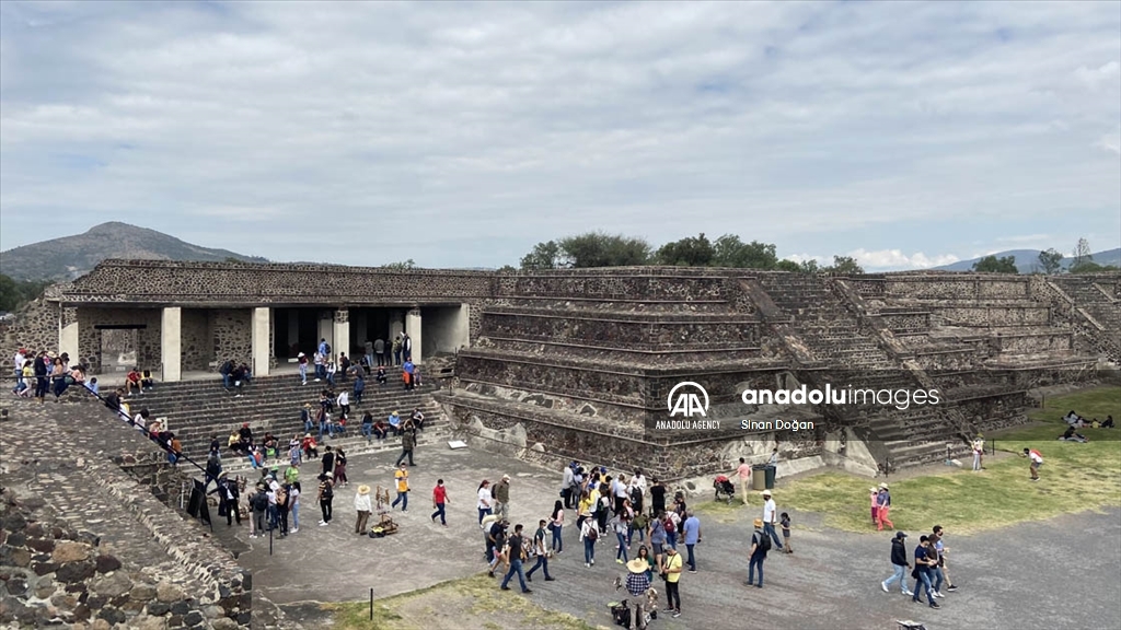 Теотиуакан, древен град во Мексико