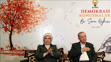 Cumhurbaşkanı Erdoğan, Siirt'te katıldığı "Demokrasi Konuşmaları" etkinliğinde konuştu