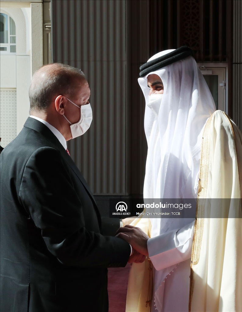 استقبال رسمی از اردوغان توسط امیر قطر در دوحه 