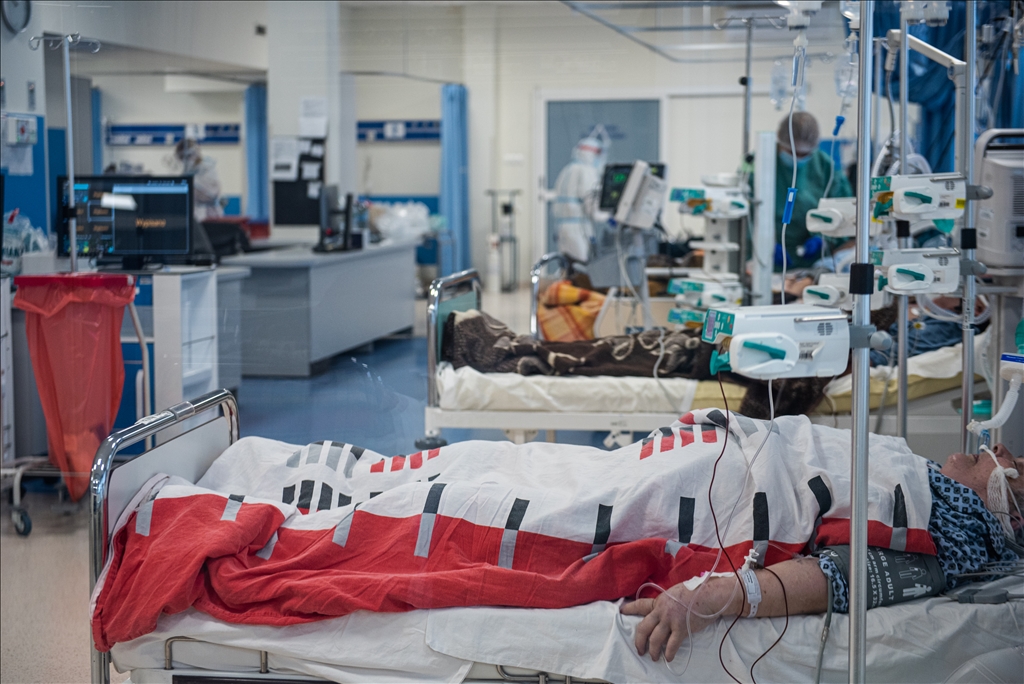 Poland's Health care sytem continues to struggle with COVID -19 infection rates