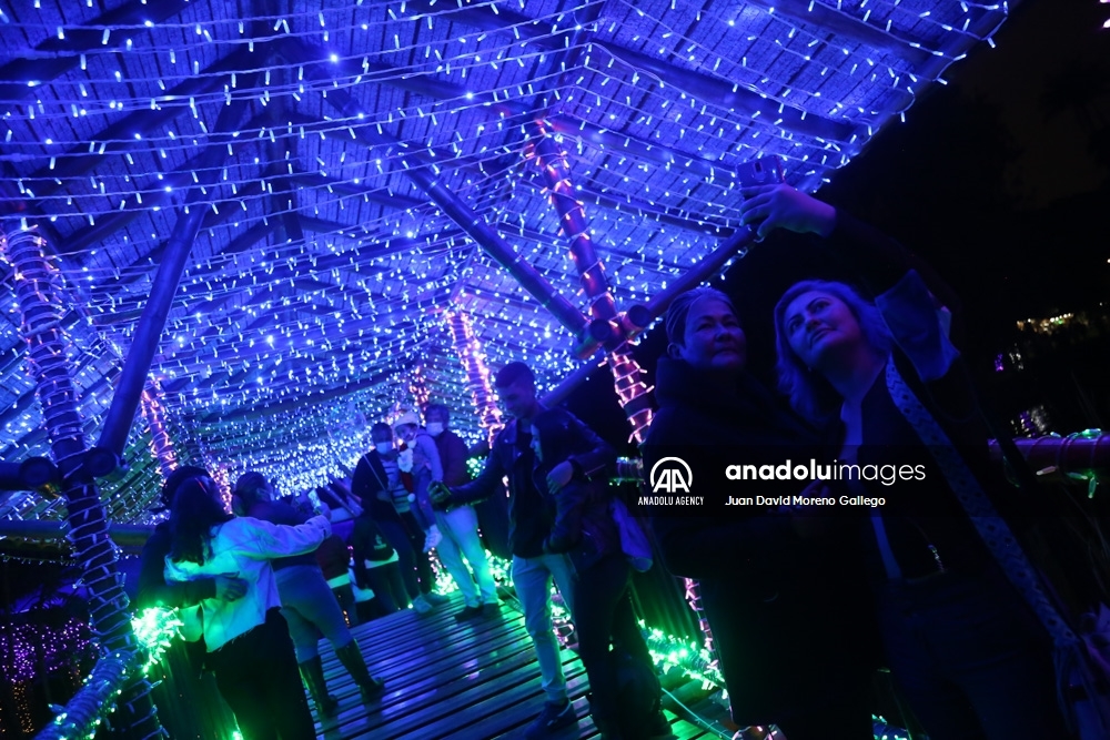 El Jardín Botánico de Bogotá se viste con luces navideñas para los visitantes