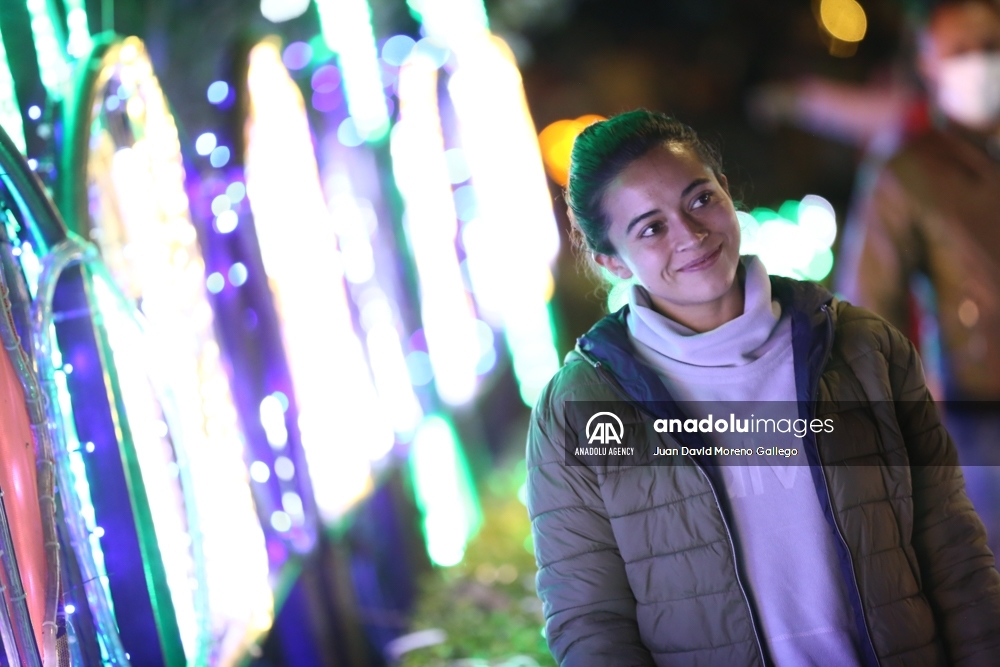 El Jardín Botánico de Bogotá se viste con luces navideñas para los visitantes