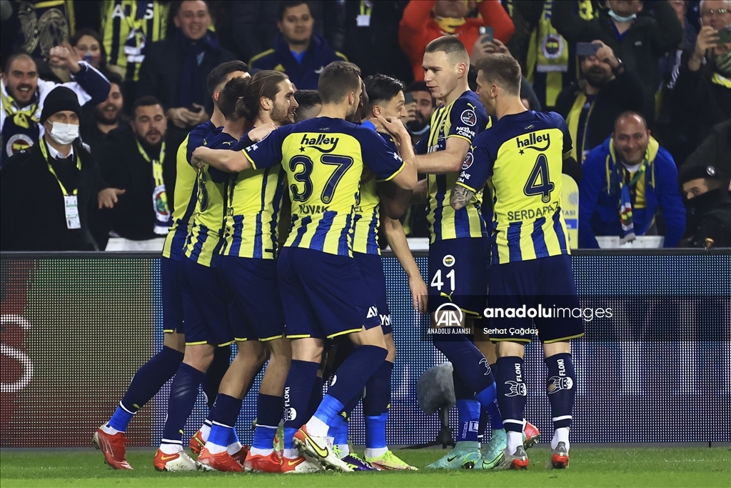 Fenerbahçe - Beşiktaş