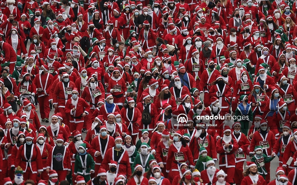 Santa Claus run in Madrid