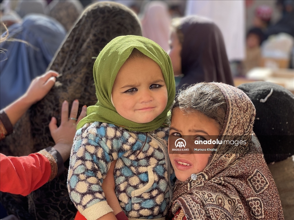 Afganistan'ın güneyindeki Kandahar vilayetinde sağlık seminerleri