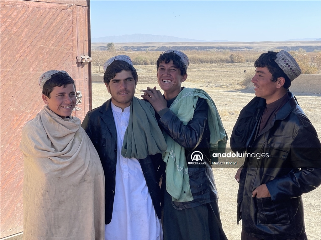 Afganistan'ın güneyindeki Kandahar vilayetinde sağlık seminerleri