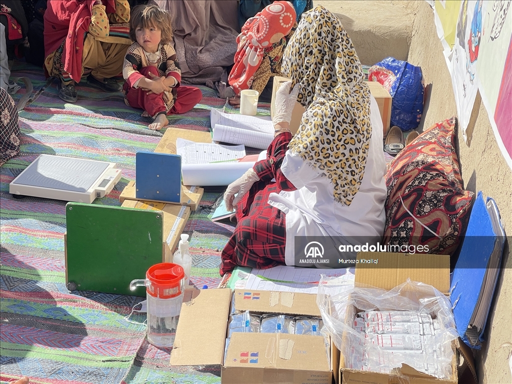 Afganistan'ın güneyindeki Kandahar vilayetinde sağlık seminerleri