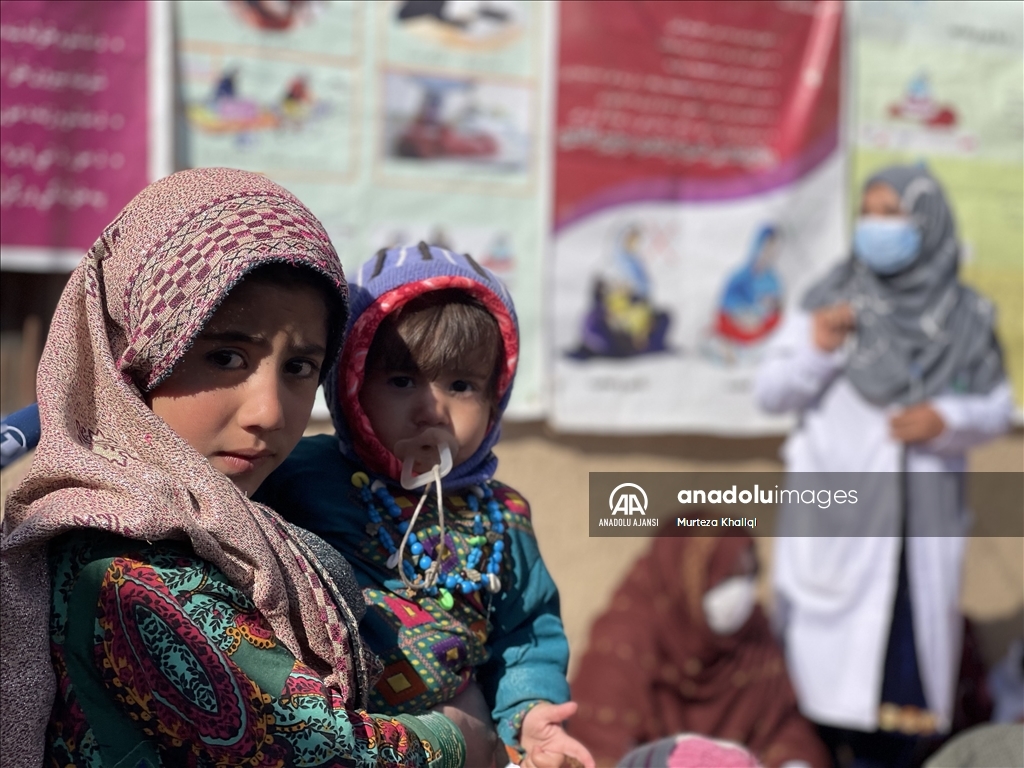 Afganistan'ın güneyindeki Kandahar vilayetinde sağlık seminerleri