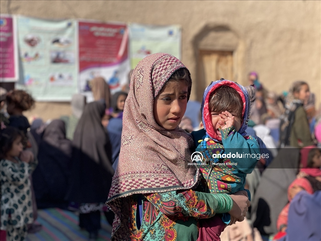 Afganistan'ın güneyindeki Kandahar vilayetinde sağlık seminerleri