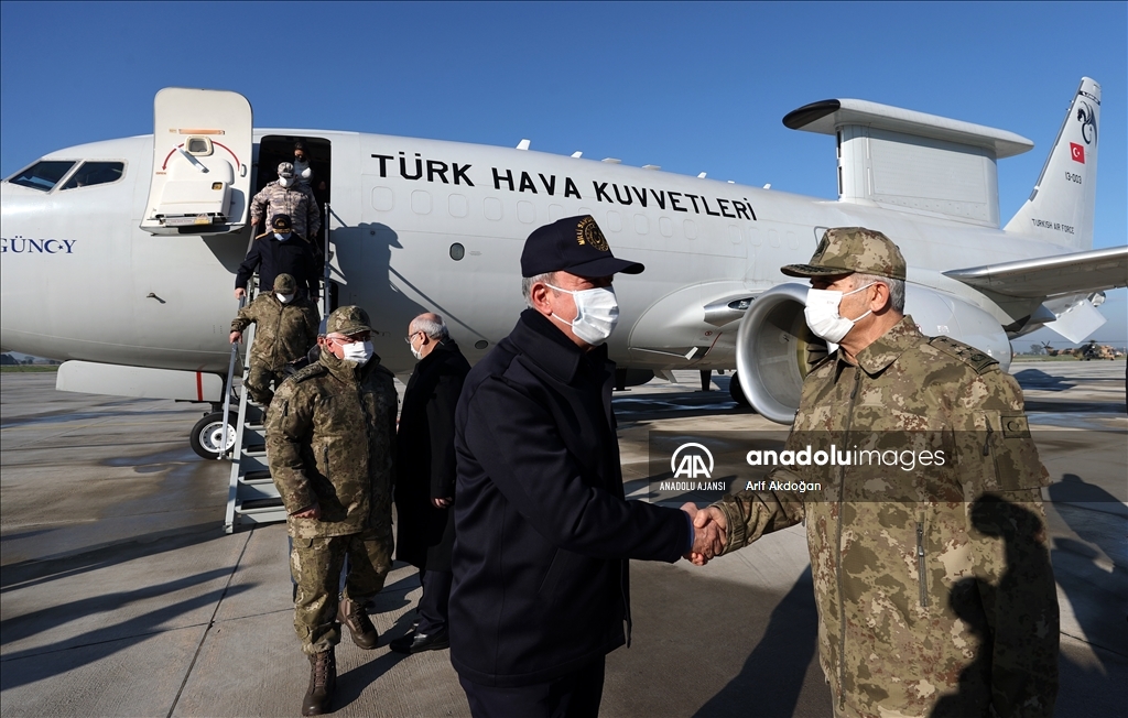 Akar ve TSK'nın komuta kademesinden yılın son gününde yoğun mesai