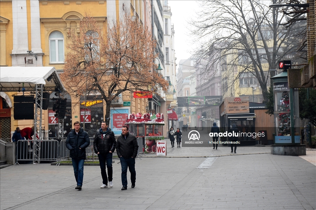 BiH: Prazne sarajevske ulice prvog dana 2022. godine 