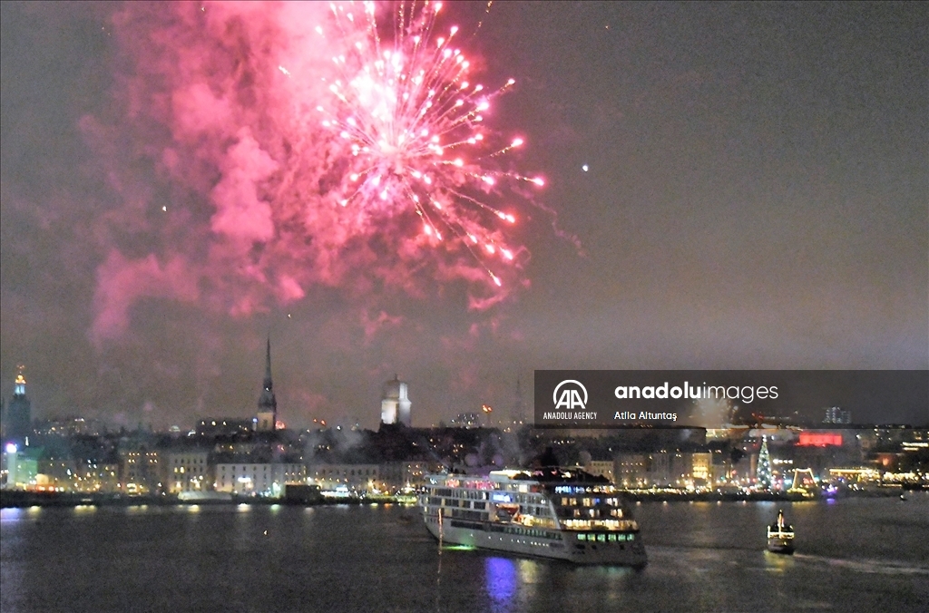 Nova godina u Evropi: Vatrometi u mnogim zemljama obilježili početak 2022. godine - Stokholm 