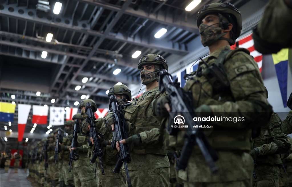 Akar ve TSK'nın komuta kademesinden yılın son gününde yoğun mesai