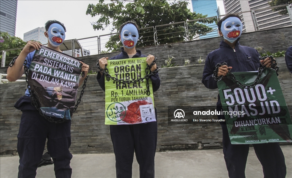 Aksi Protes terhadap kebijakan China terhadap Muslim Uyghur di Jakarta