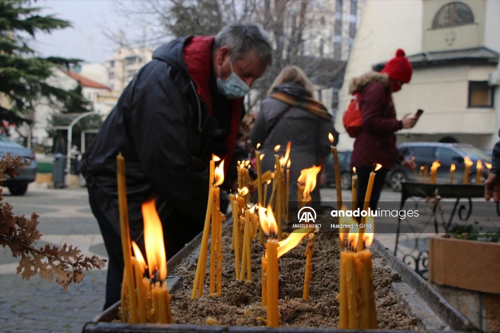Во Соборниот храм во Скопје одбележан Бадник