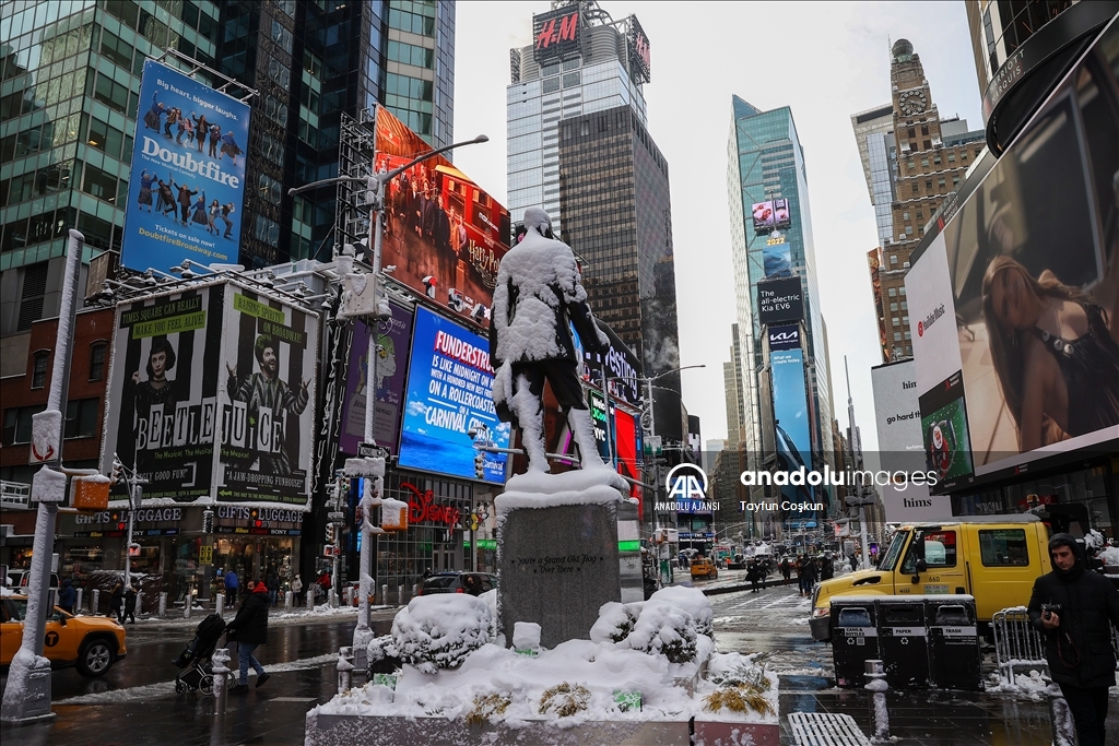 New York ve New Jersey bölgesine mevsimin ilk karı yağdı