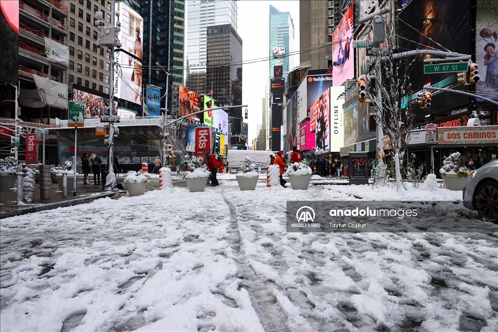 New York ve New Jersey bölgesine mevsimin ilk karı yağdı