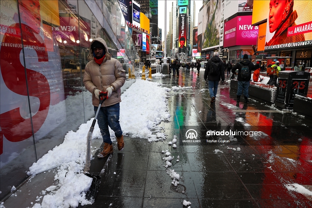 New York ve New Jersey bölgesine mevsimin ilk karı yağdı