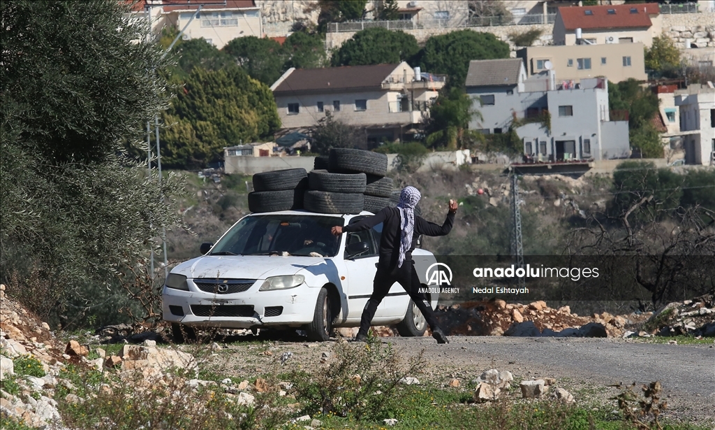 إصابة 24 فلسطينيا برصاص الجيش الإسرائيلي في الضفة